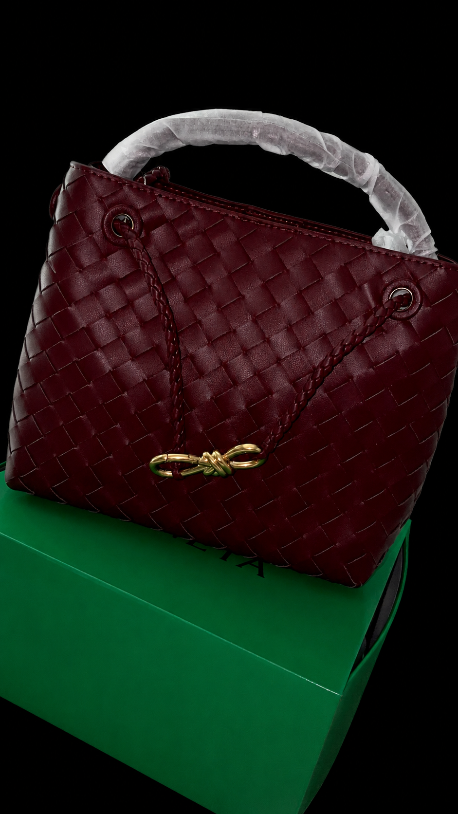 maroon bag